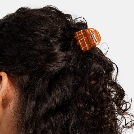 Midi Ursa Claw in Caramel Plaid CHUNKS