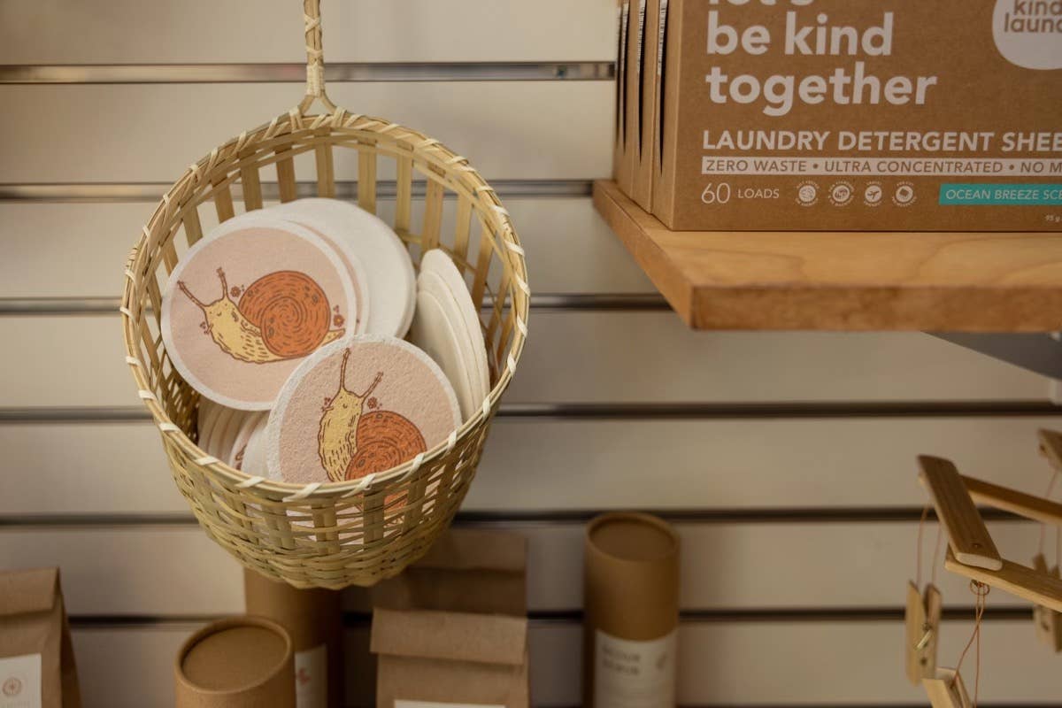 Pop-Up Eco Sponges FD Market