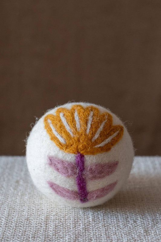 Single Choice – Dryer Balls Natural Wool Ethically Handmade