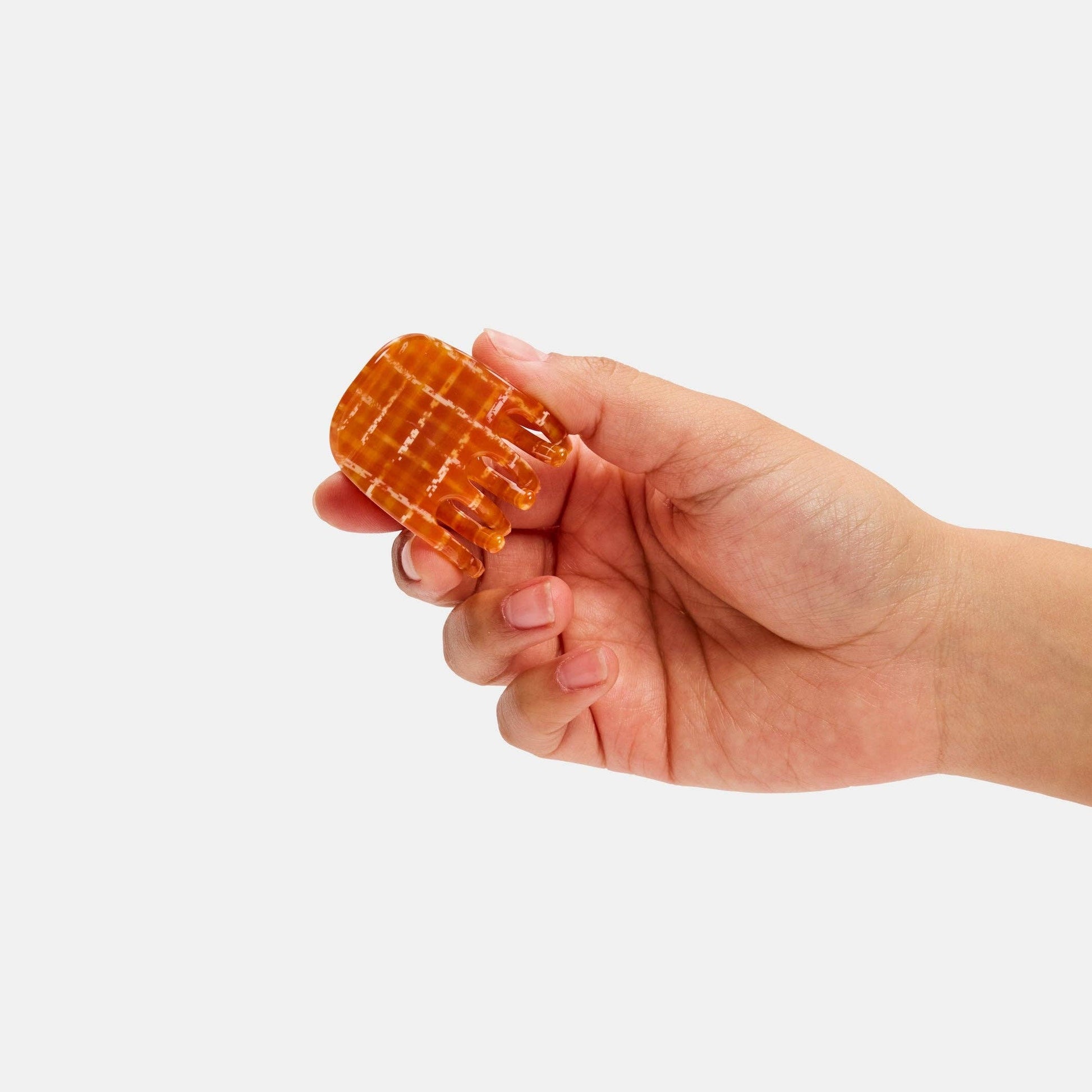 Midi Ursa Claw in Caramel Plaid CHUNKS