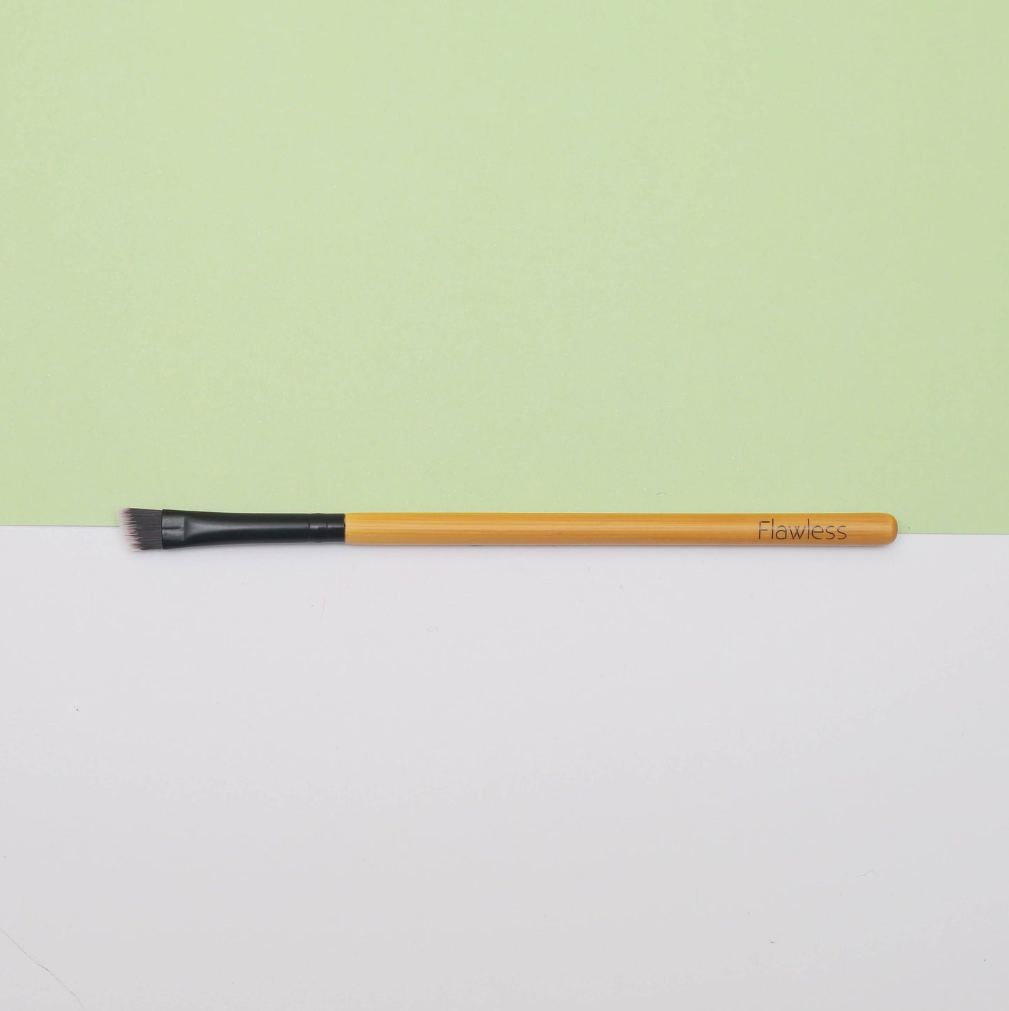 Brow/Eyeliner Brush Flawless