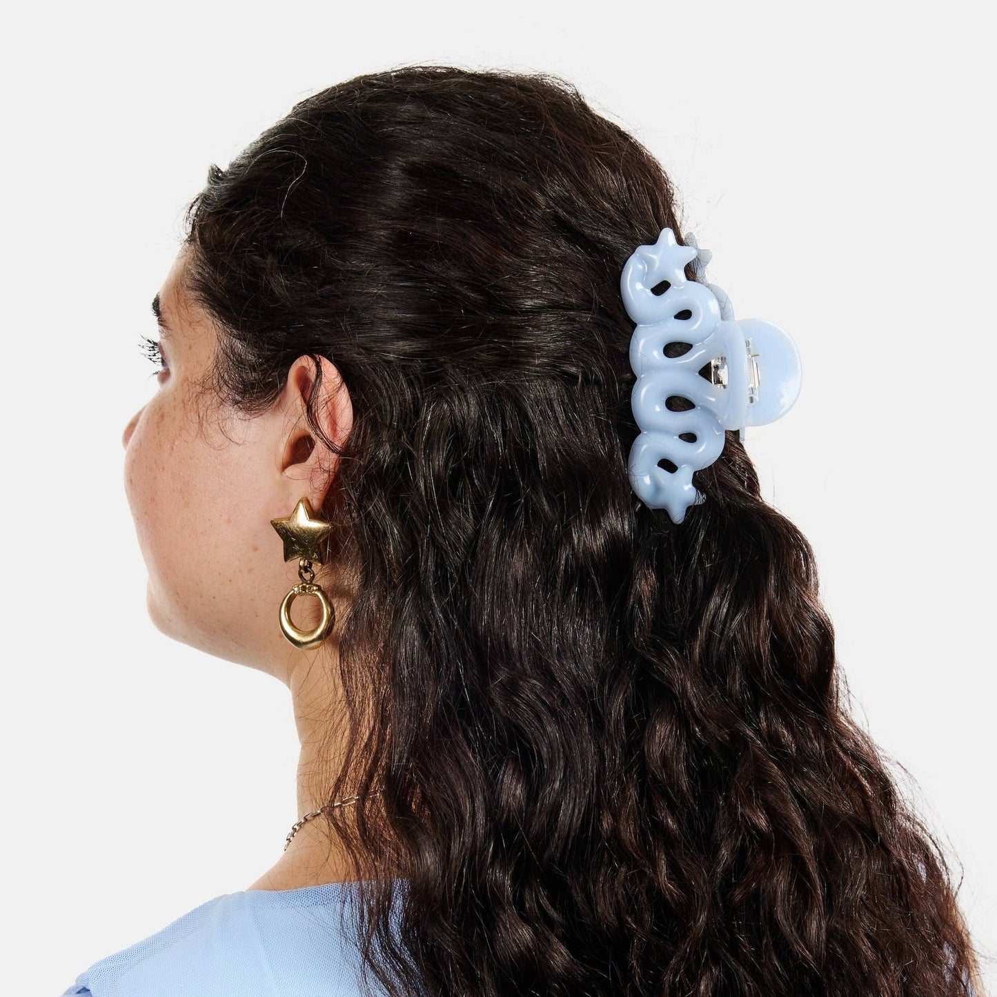 Small Star Loop Claw in Baby Blue