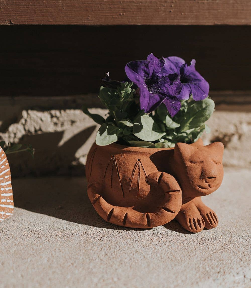 Rakshana Cat Plant Pot - Terracotta Matr Boomie Fair Trade